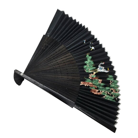 Handcrafted Oriental Folding Fan With Crane & Pine Tree Design je188 - Picture 8 of 13